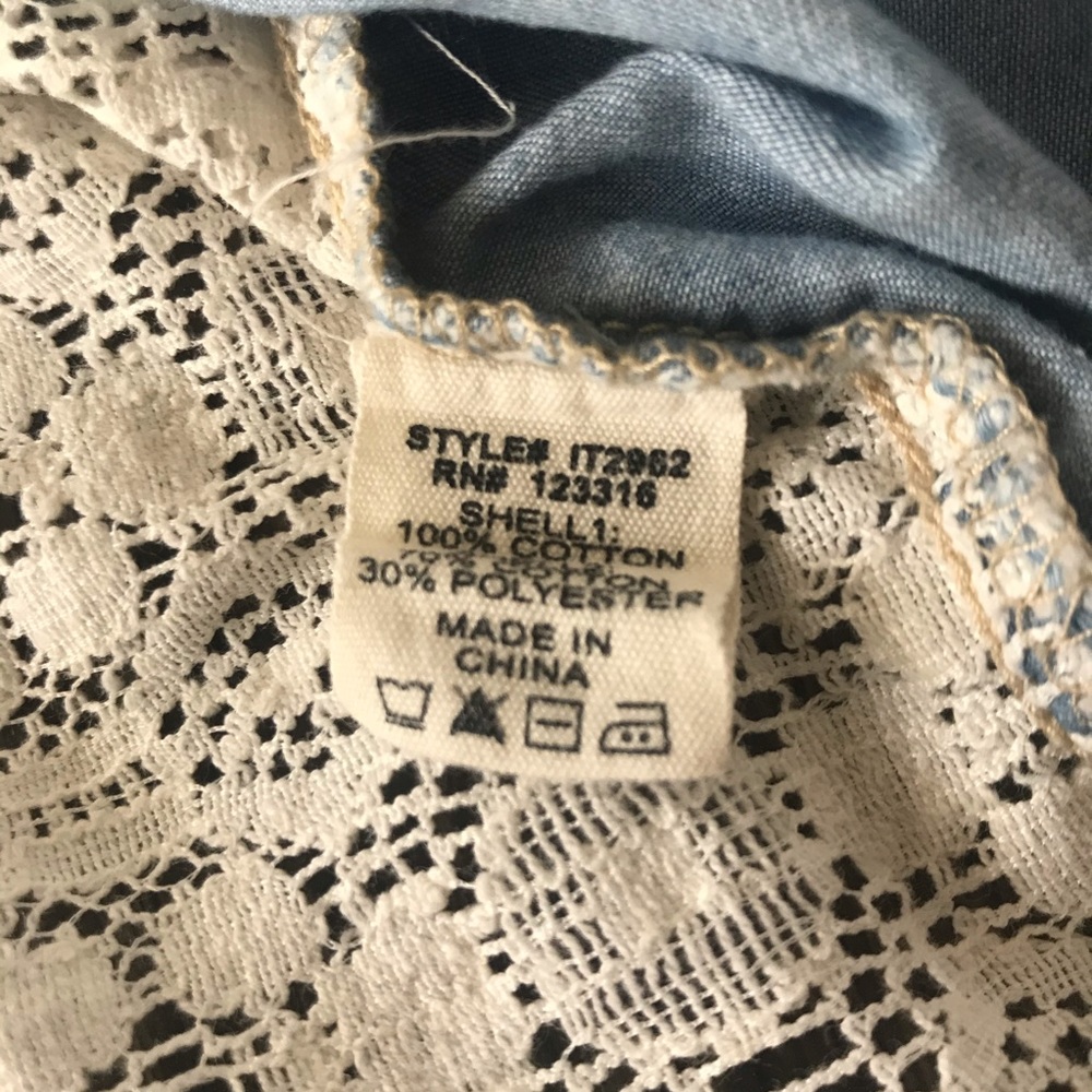 Iris Los Angeles Lace Chambray Shirt - Picture 10 of 12